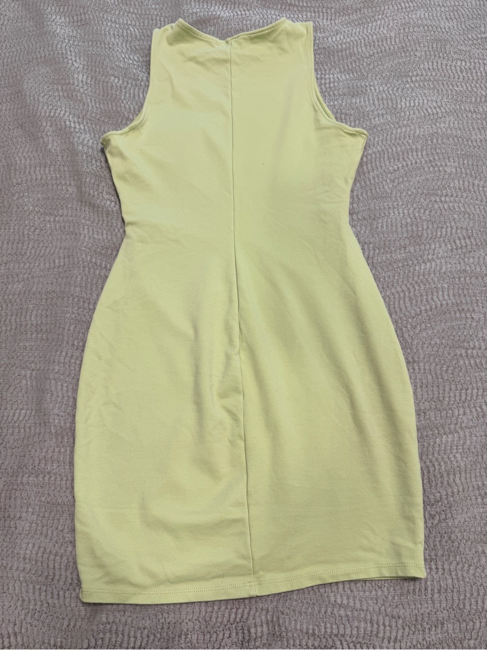 NWOT IRIS Lime Green Cut Out Bodycon Mini Dress Size M - Picture 3 of 8